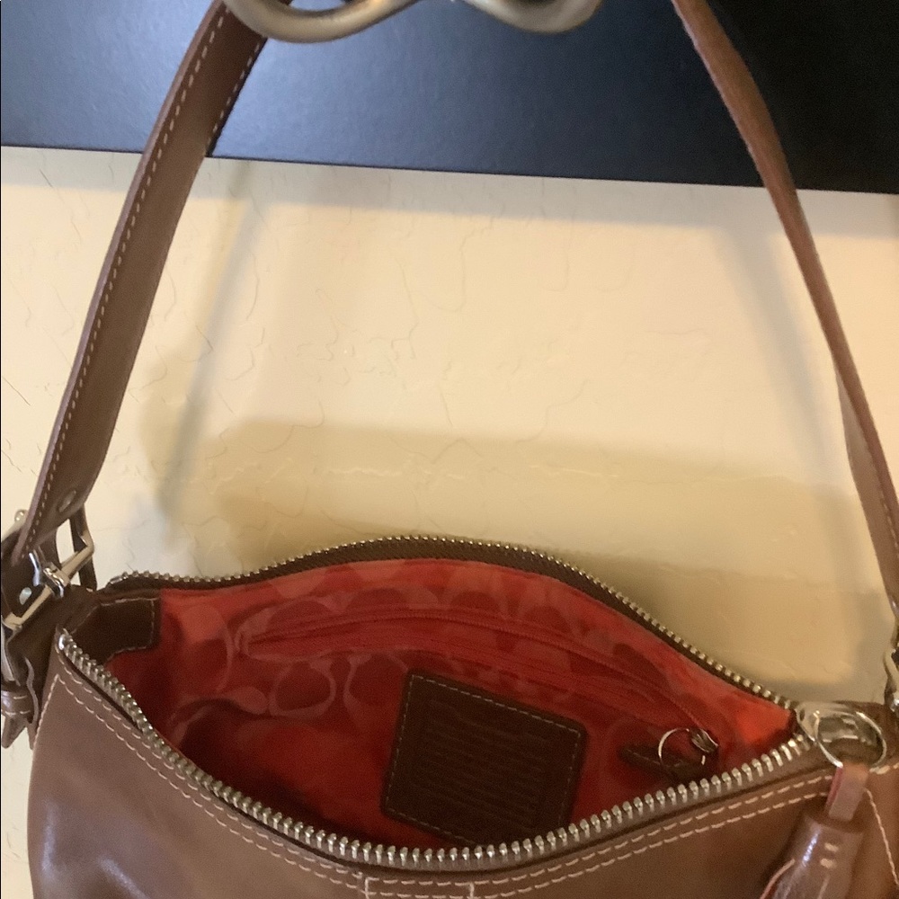 Coach shoulder bag - Picture 2 of 2